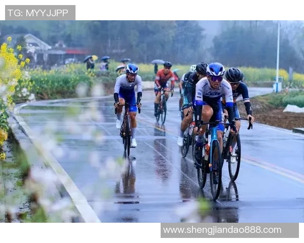 自行车比赛采访内容-自行车比赛的激情与竞技精神,一次深入现场的采访体验-自行车比赛采访内容 自行车比赛采访内容-自行车比赛的激情与竞技精神,一次深入现场的采访体验-自行车比赛采访内容